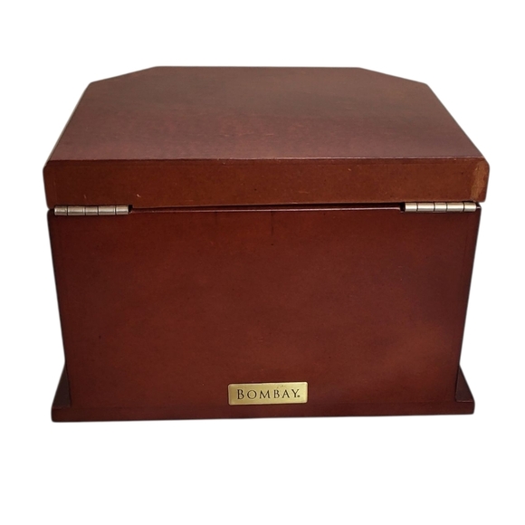 Vintage Bombay Company Mahogany Jewelry Box - Picture 3 of 14
